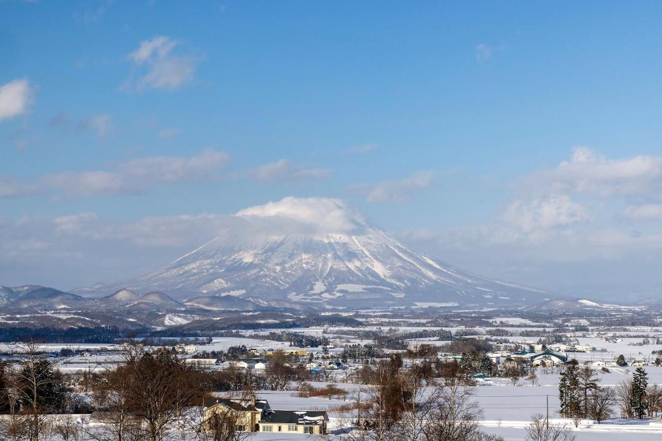 Hotel Cocoa - Vacation Stay 29916V Toyoura Экстерьер фото